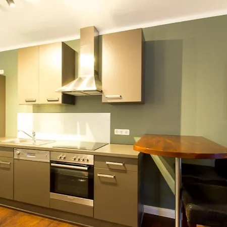 Amerika-suite - Versteck Am Strom * 로스토크